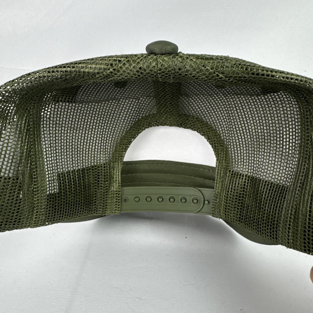 Bass Pro Shop Club Adjustable Baseball Trucker Hat Green Outdoor Fishing NWOT - Picture 2 of 3